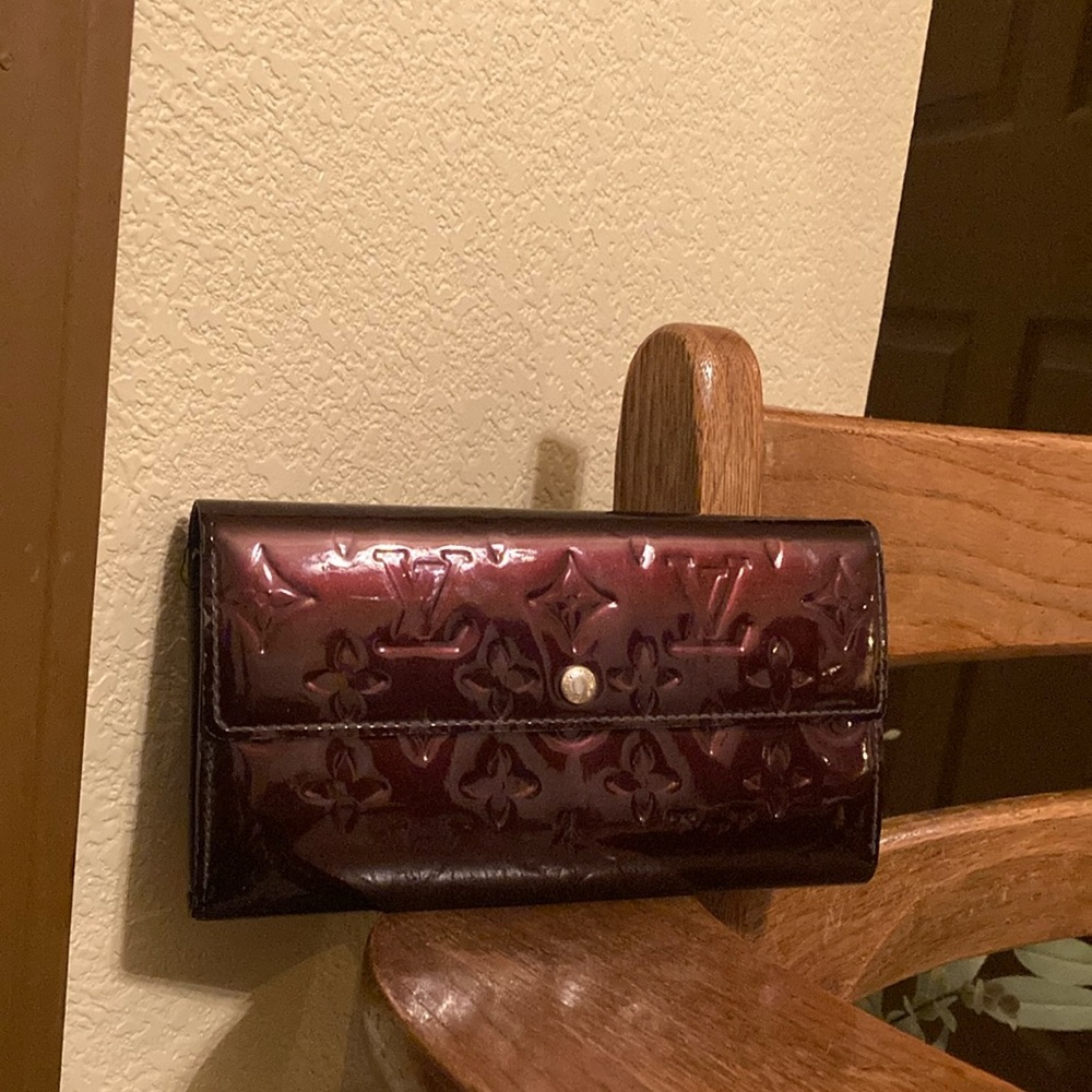 Louis Vuitton Monogram Vernis Amarante Long Wallet EUC